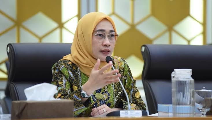 Ketua Komisi VI DPR